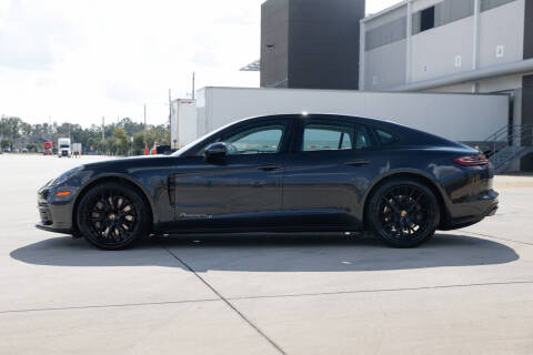 2020 Porsche Panamera