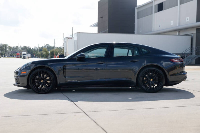 2020 Porsche Panamera