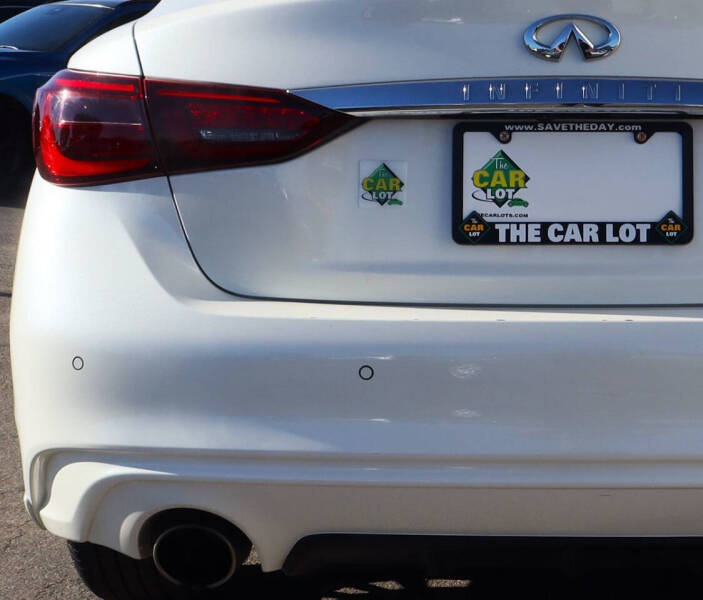 2021 Infiniti Q50 Luxe