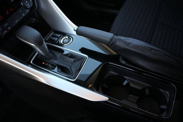 2026 Mitsubishi Eclipse Cross LE