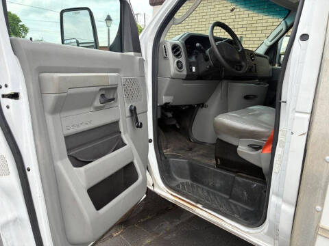 2015 Ford E-Series