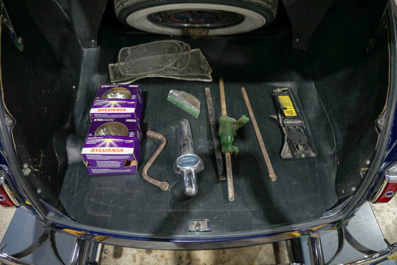 1941 Ford Super Deluxe