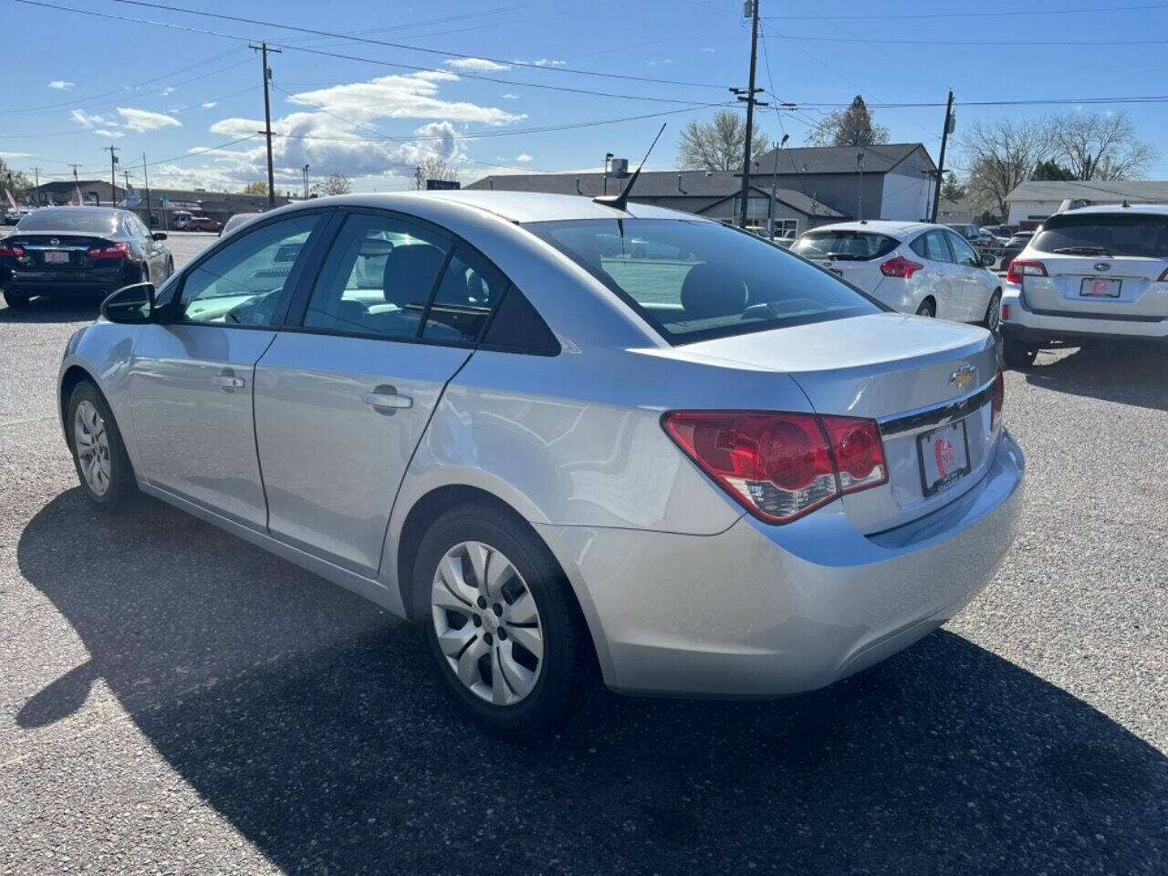 2014 Chevrolet Cruze for sale at NCW AUTO GROUP in Kennewick, WA