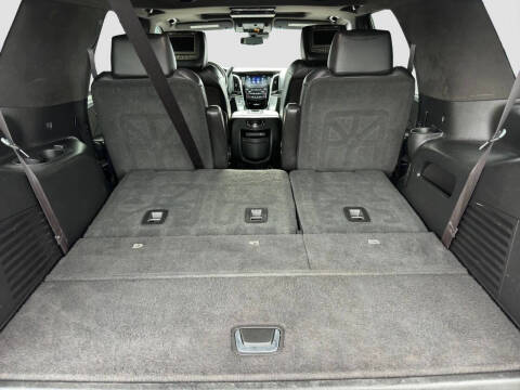 2017 Cadillac Escalade Platinum