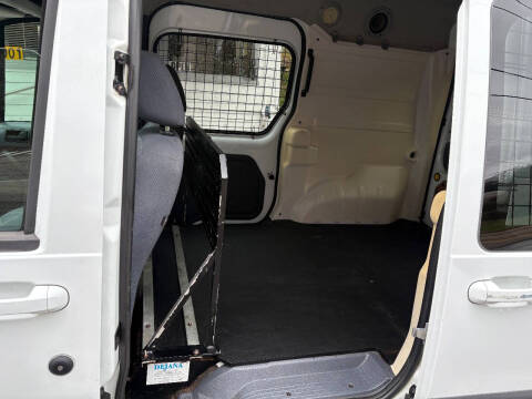 2013 Ford Transit Connect XLT