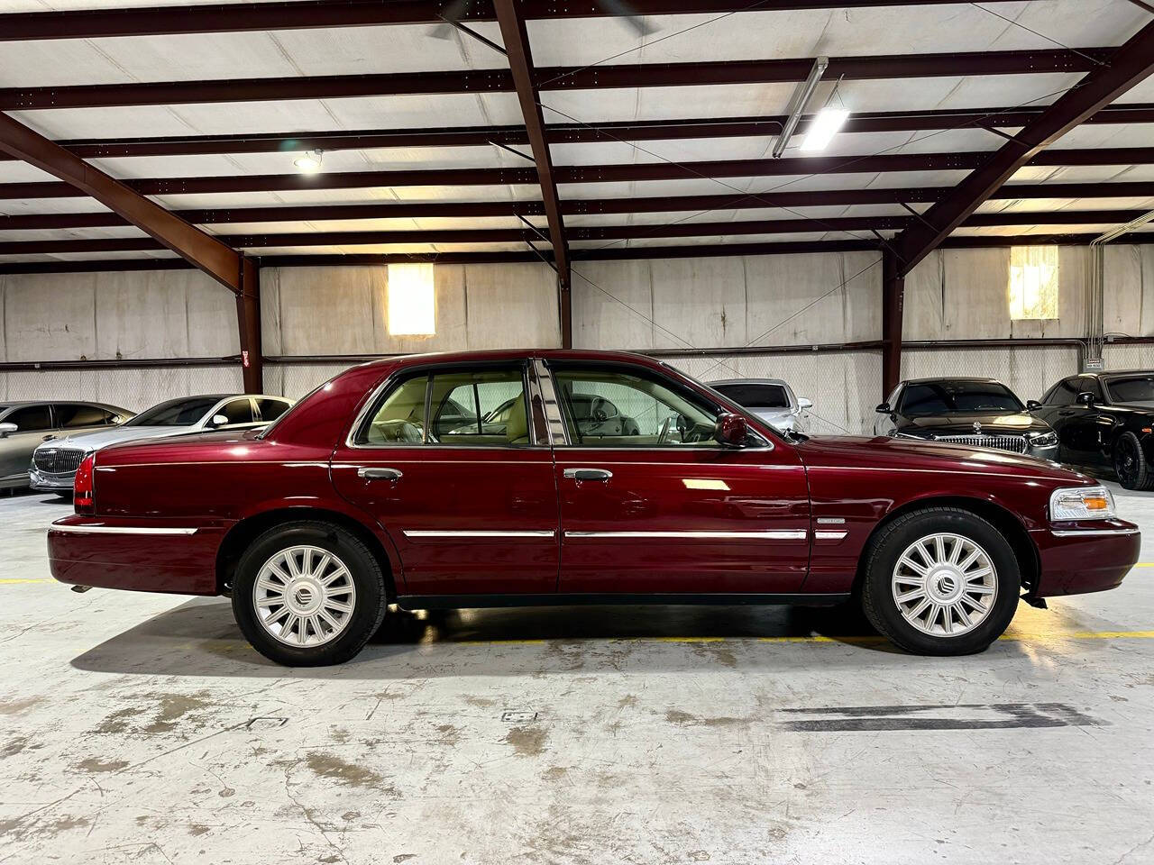 2011 Mercury Grand Marquis for sale at Carnival Car Company in Victoria, TX