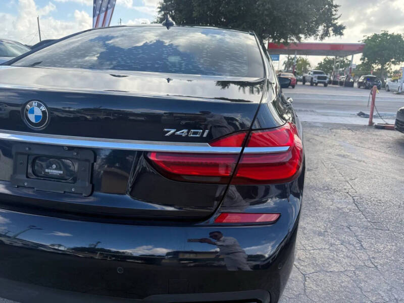 2019 BMW 7 Series 740i
