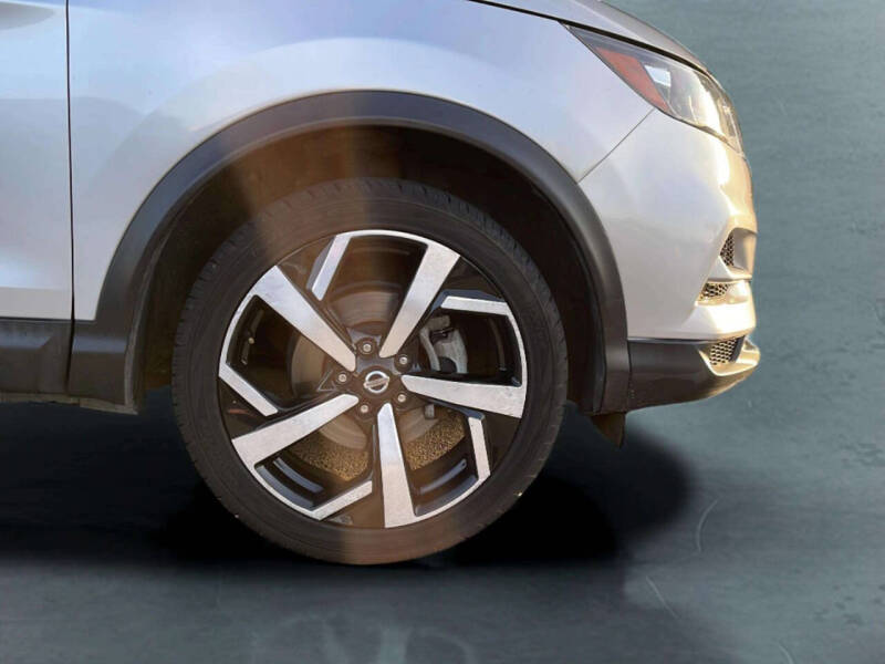 2020 Nissan Rogue Sport SL