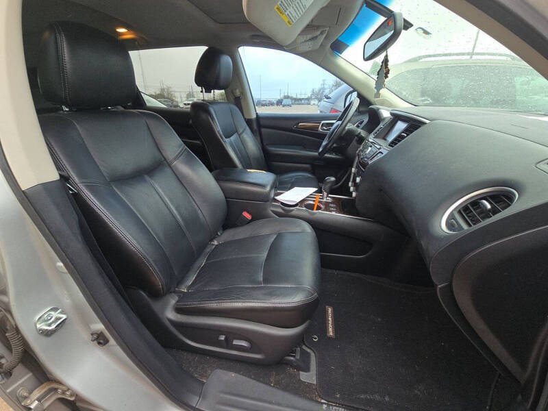 2013 Nissan Pathfinder SL