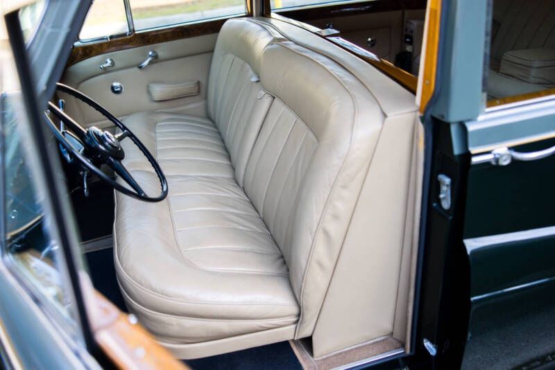 1967 Rolls-Royce Phantom
