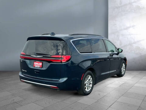 2021 Chrysler Pacifica Touring
