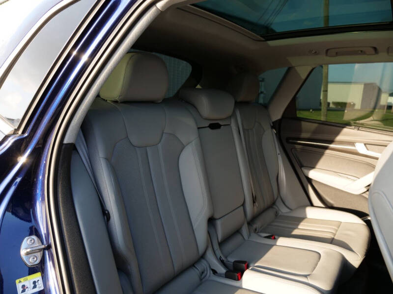 2018 Audi Q5 2.0T quattro Premium Plus