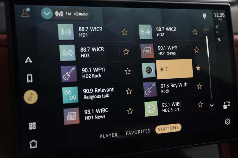 2024 Jaguar F-PACE SVR