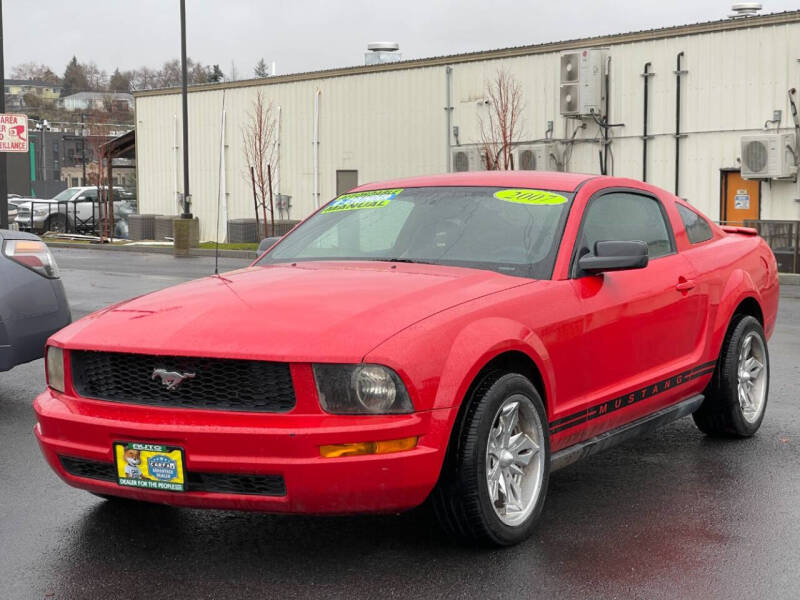 2007 Ford Mustang V6 Deluxe