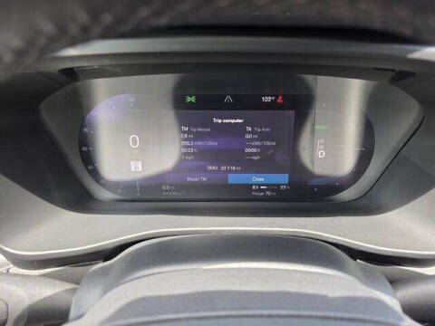 2022 Volvo C40 Recharge Pure Electric P8