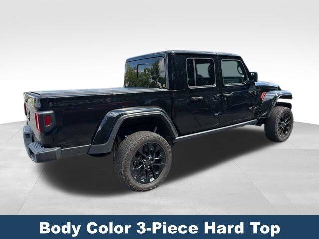 2024 Jeep Gladiator NightHawk