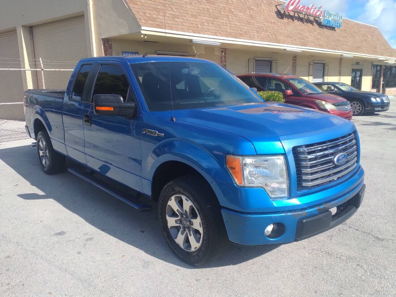 2011 Ford F-150 Pickup - $8,450