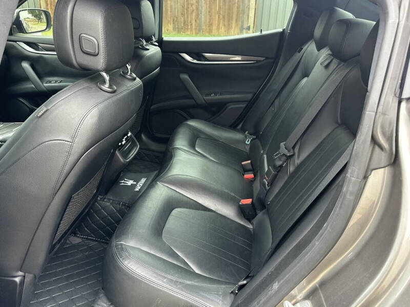 2015 Maserati Ghibli