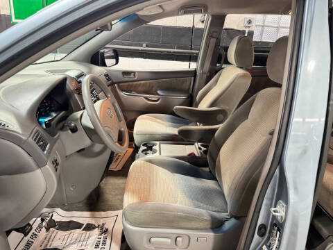 2009 Toyota Sienna