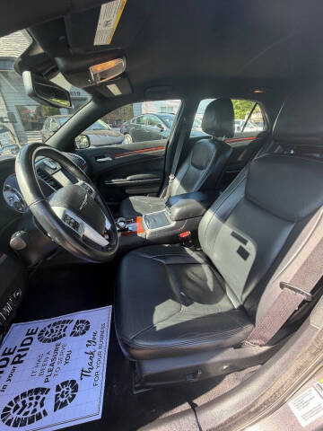 2014 Chrysler 300