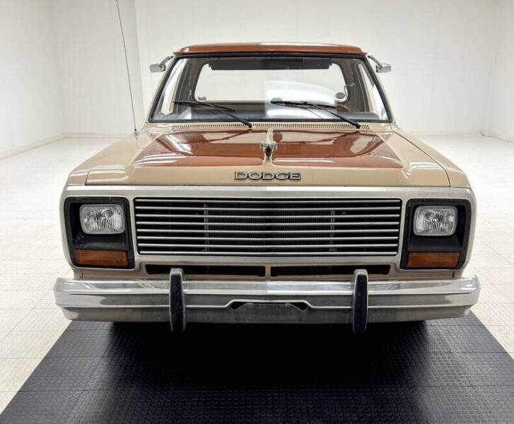 1984 Dodge D100 Pickup