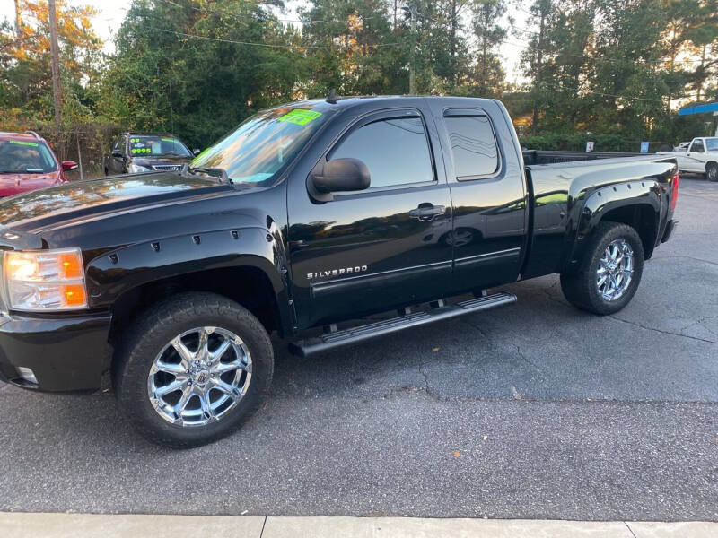 2009 Chevrolet Silverado 1500 for sale at TOP OF THE LINE AUTO SALES in Fayetteville NC