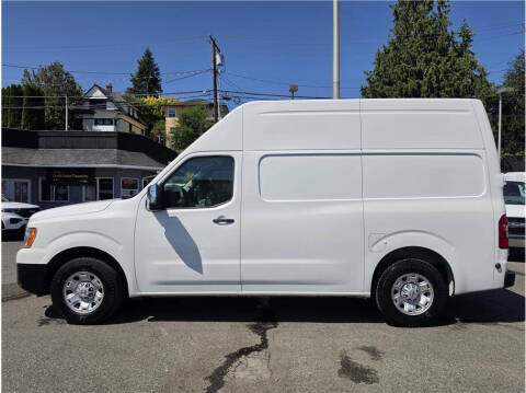 2017 Nissan NV