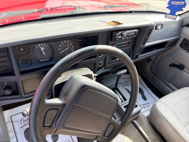 1996 Jeep Cherokee SE