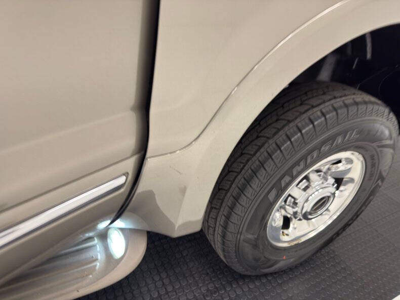 2004 Ford Excursion Limited