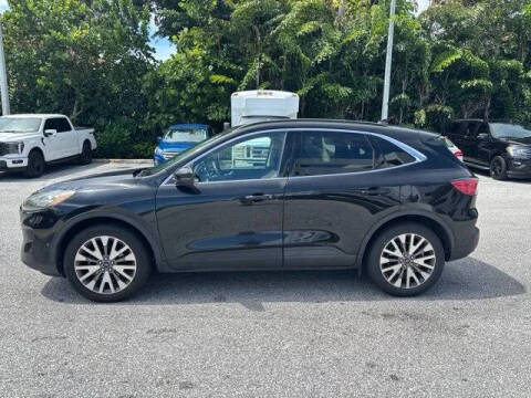 2020 Ford Escape Titanium