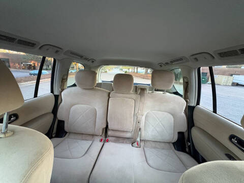 2017 Nissan Armada SV