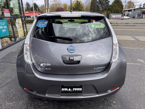 2015 Nissan LEAF S