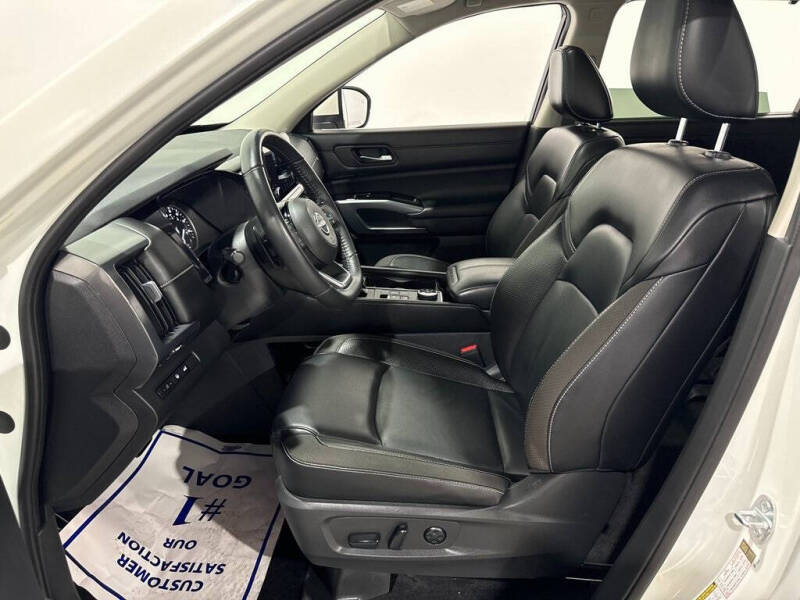 2022 Nissan Pathfinder