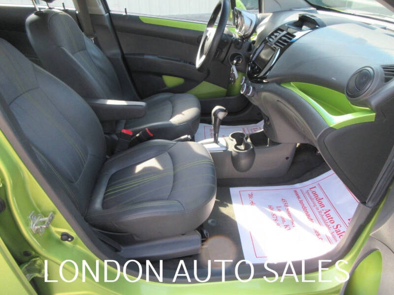 2013 Chevrolet Spark 1LT Auto
