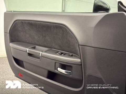 2009 Dodge Challenger SRT8