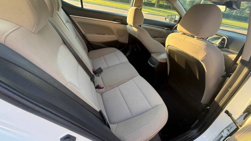 2019 Hyundai Elantra
