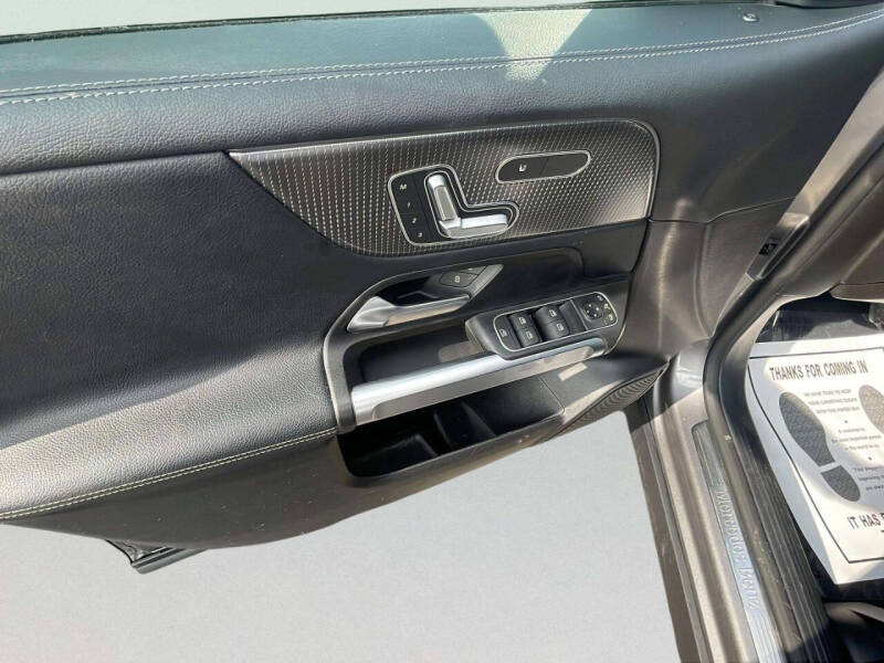 2021 Mercedes-Benz GLB GLB 250 4MATIC