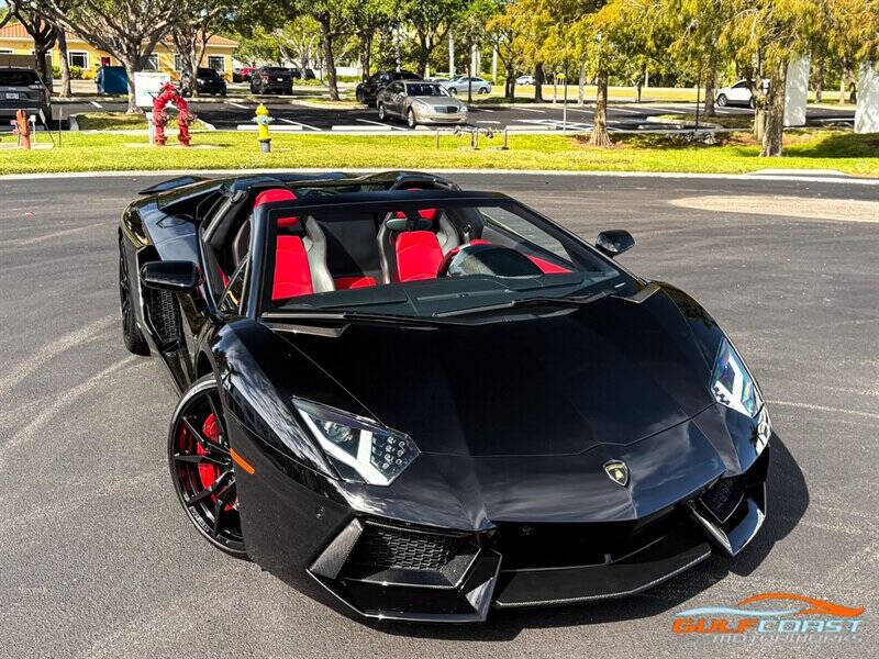 2016 Lamborghini Aventador LP 700-4
