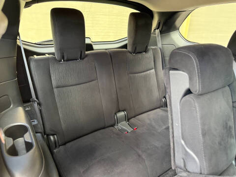 2014 Nissan Pathfinder Hybrid SV