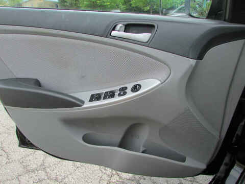 2013 Hyundai Accent GS