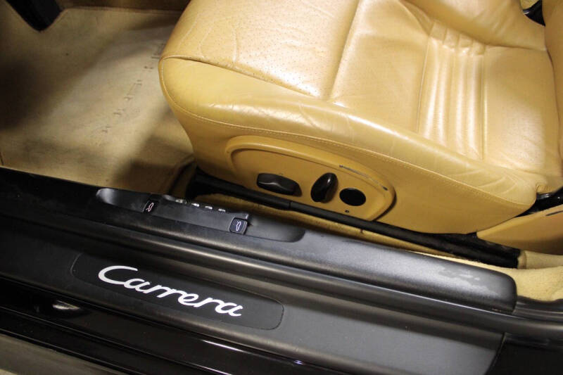 2002 Porsche 911 Carrera