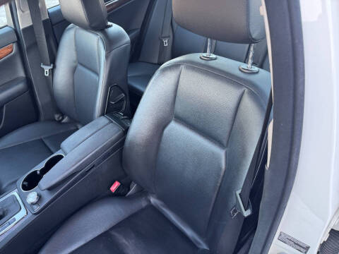 2012 Mercedes-Benz C-Class C 300 Luxury 4MATIC