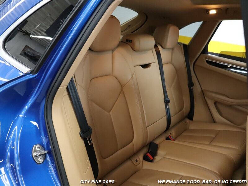 2016 Porsche Macan S