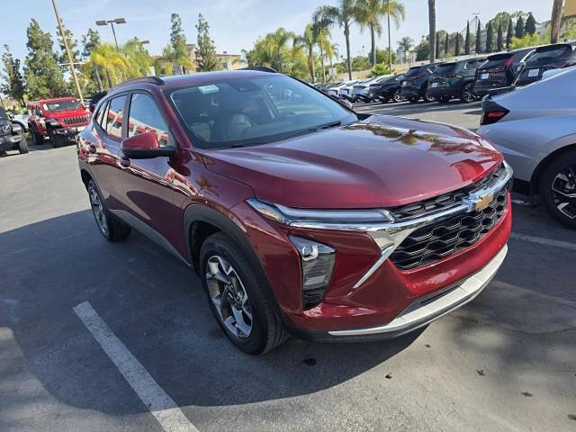 2025 Chevrolet Trax LT