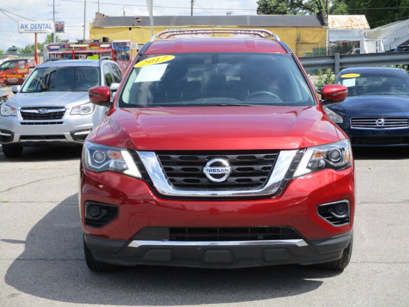 2017 Nissan Pathfinder SL