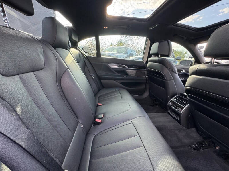 2016 BMW 7 Series 740i