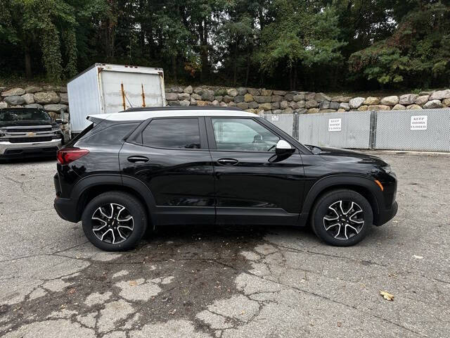 2022 Chevrolet Trailblazer for sale at Bowman Auto Center in Clarkston, MI