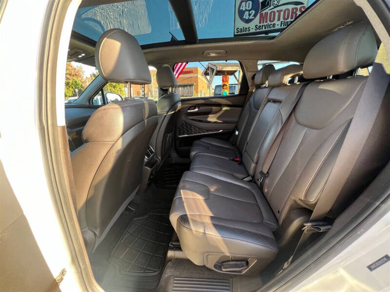 2019 Hyundai Santa Fe Ultimate 2.4L