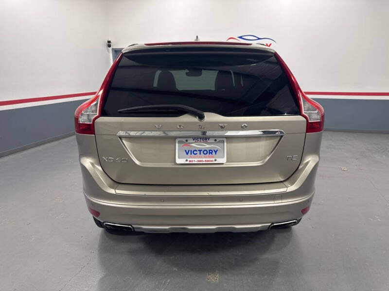 2016 Volvo XC60 T5 Drive-E Premier