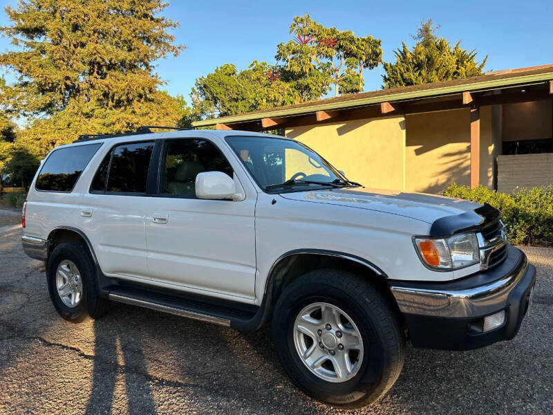 2002 Toyota 4Runner SR5